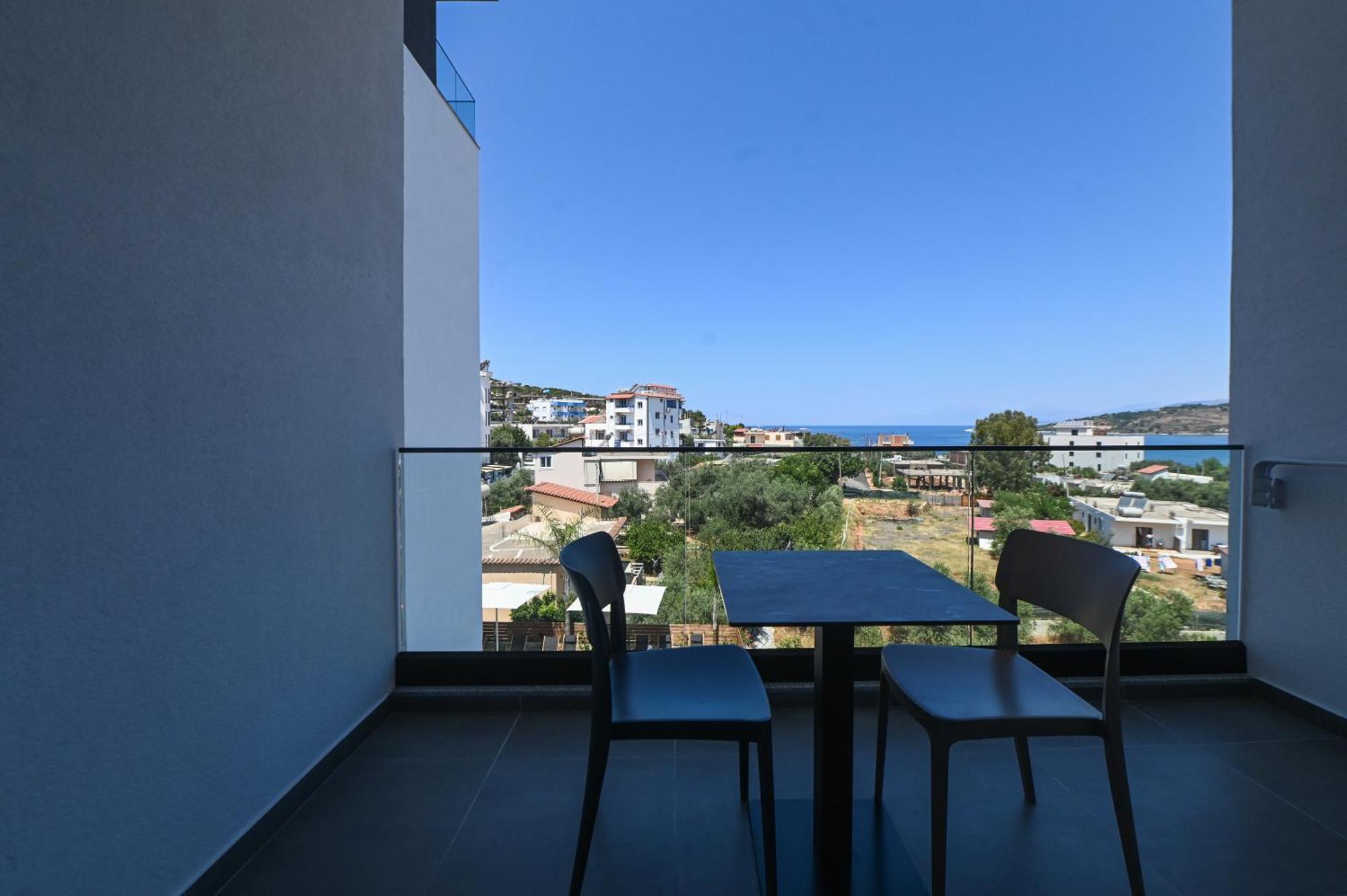 Monun Hotel Ksamil Exterior photo